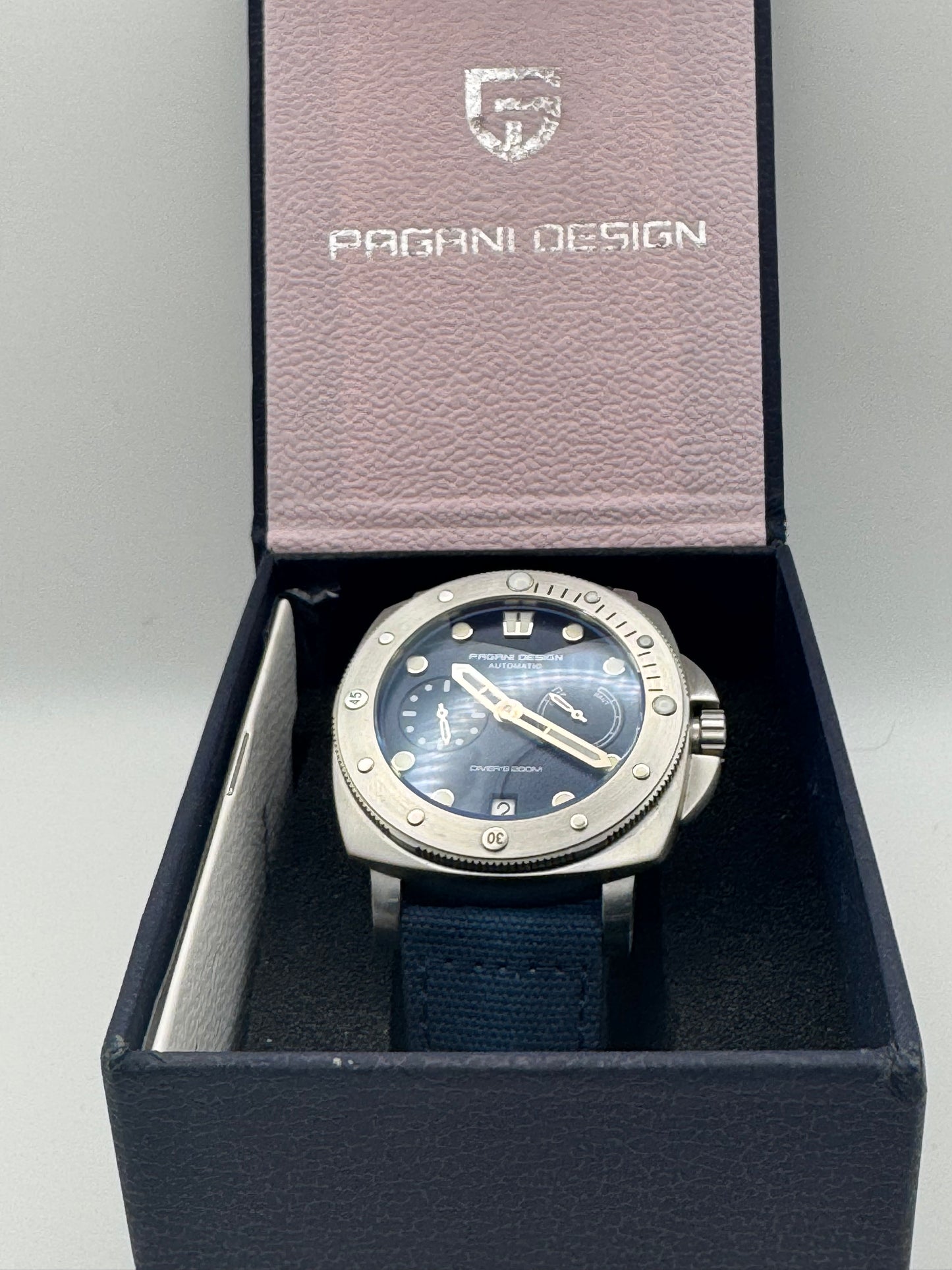 Pagani Design automatic